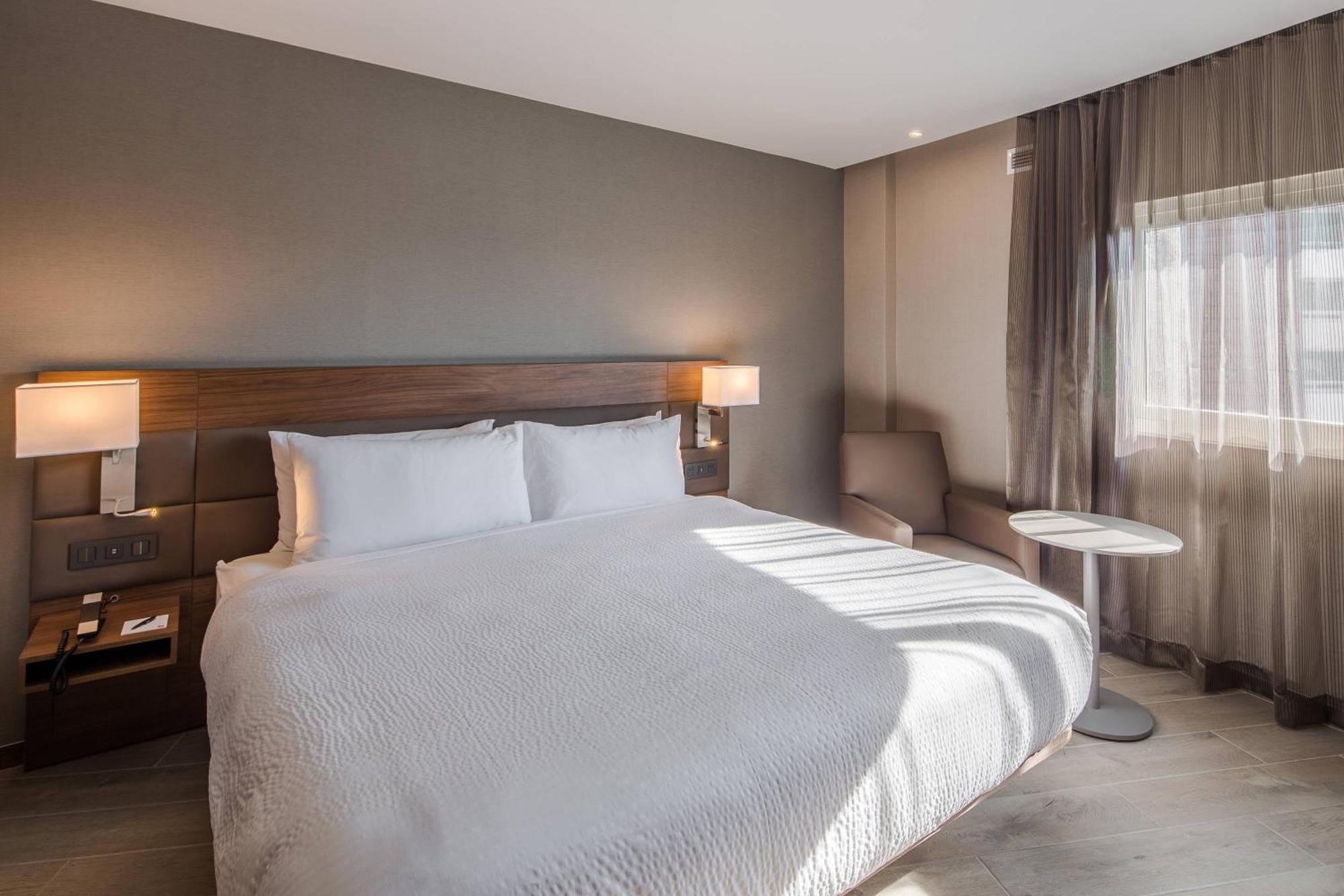 Ac Hotel By Marriott Guadalajara Expo Zapopan Esterno foto