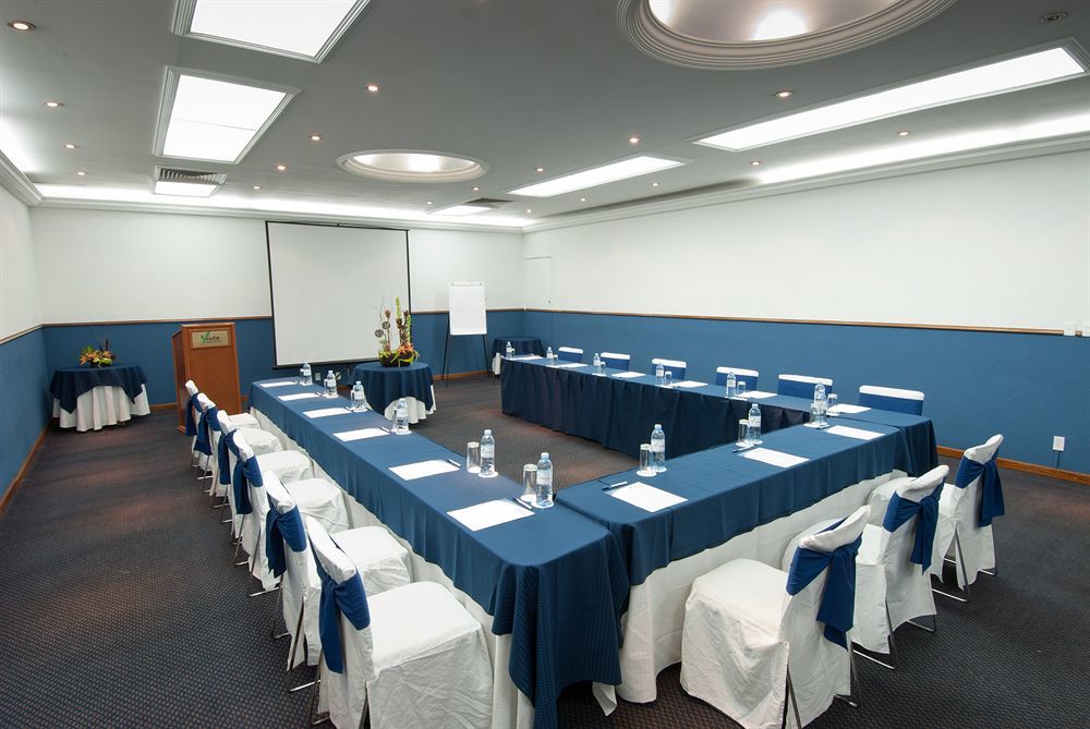 Ac Hotel By Marriott Guadalajara Expo Zapopan Esterno foto